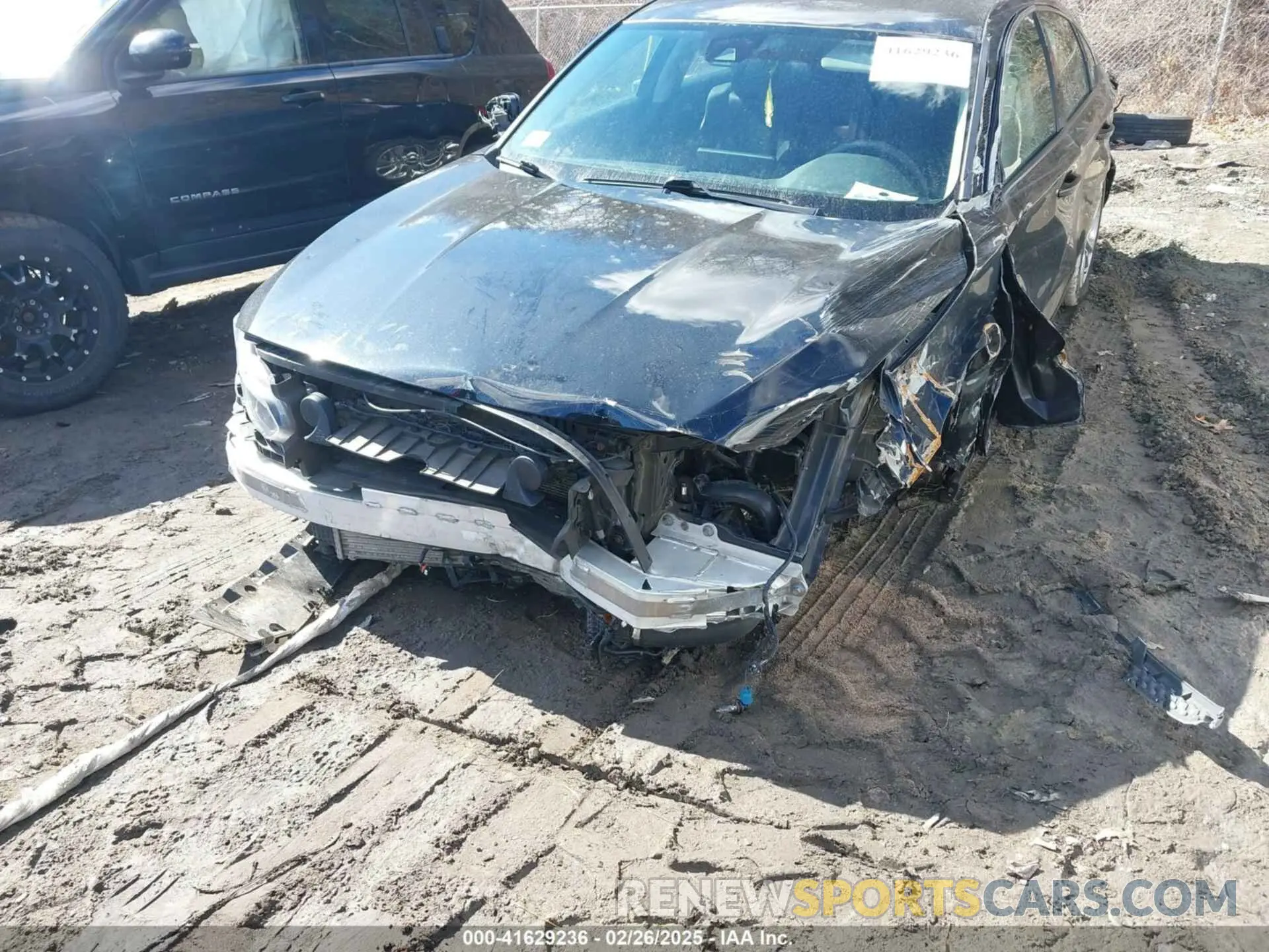 17 Фотография поврежденного автомобиля 1HGCV1F17KA129050 HONDA ACCORD 2019