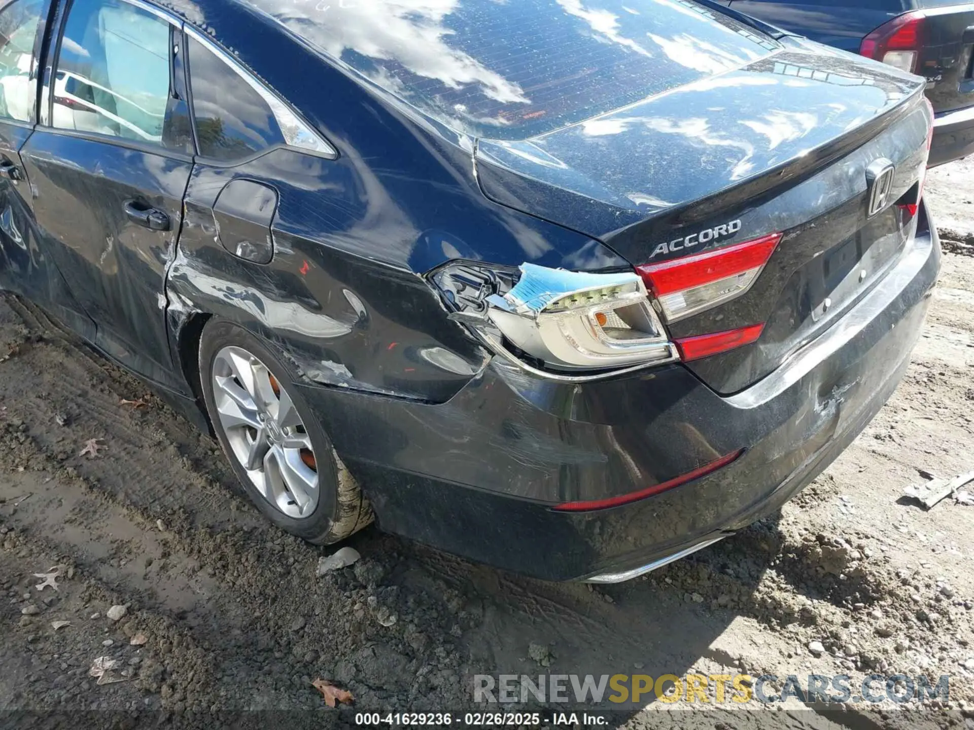 20 Фотография поврежденного автомобиля 1HGCV1F17KA129050 HONDA ACCORD 2019