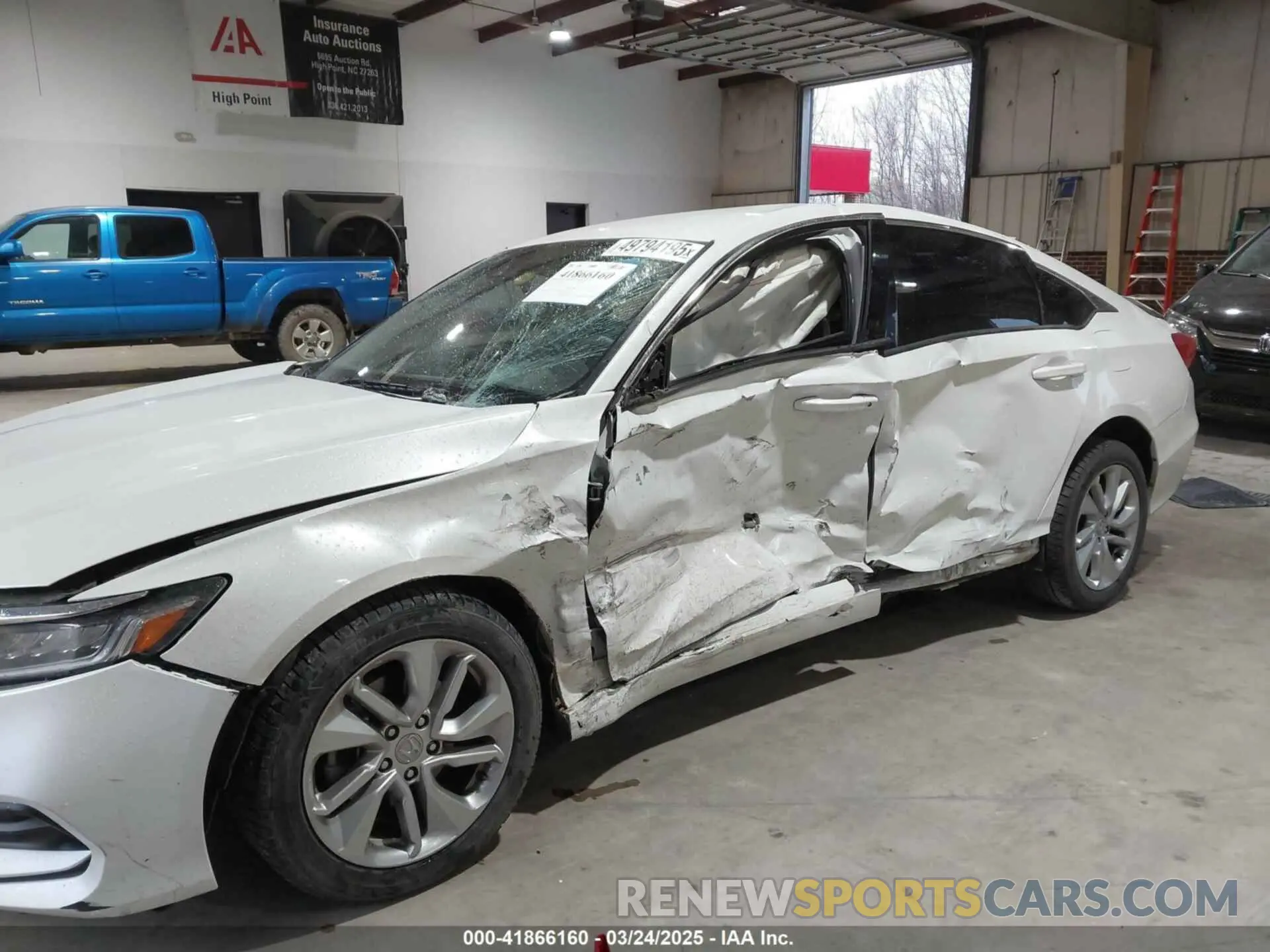 6 Фотография поврежденного автомобиля 1HGCV1F17KA157740 HONDA ACCORD 2019