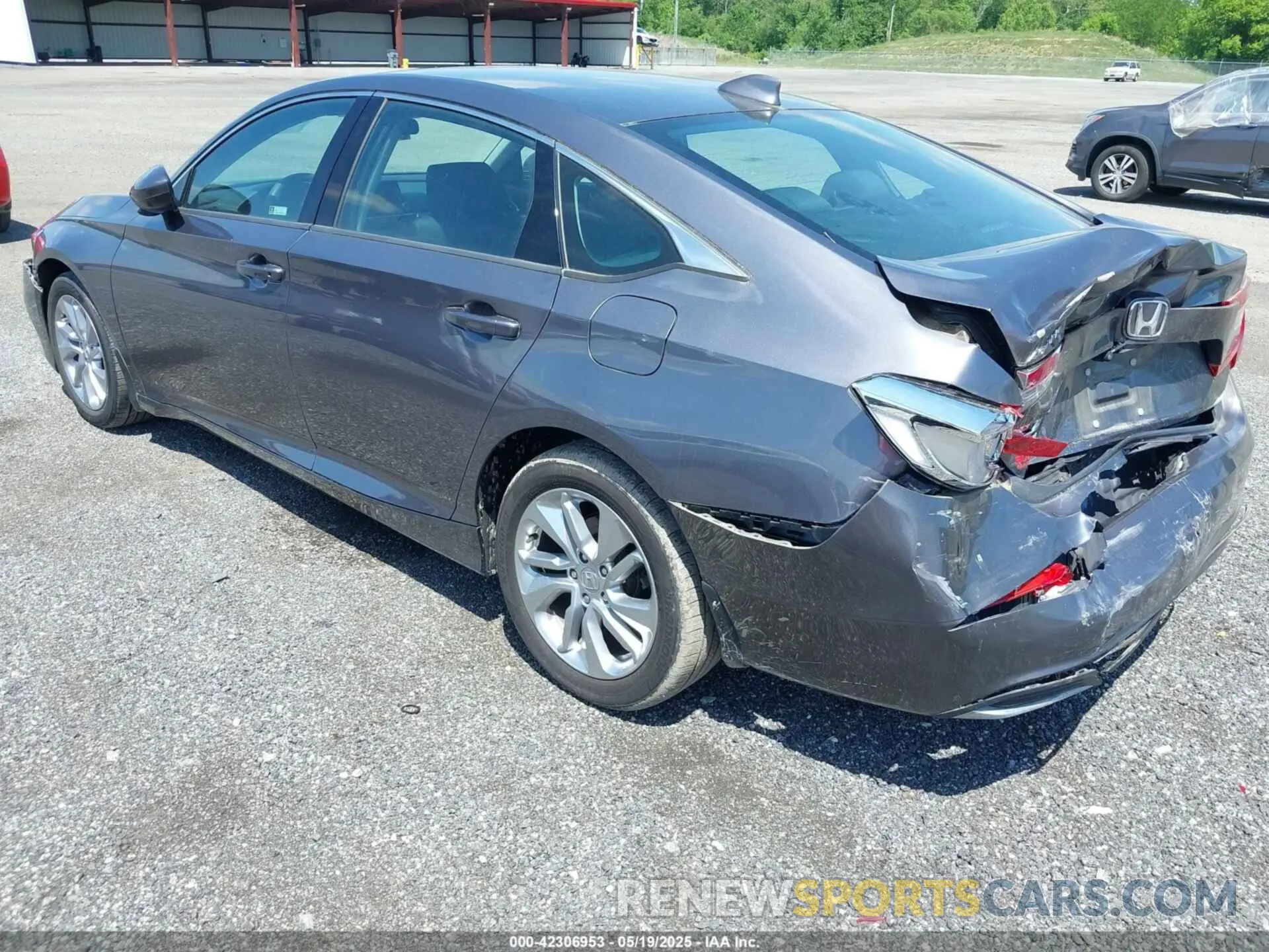 3 Photograph of a damaged car 1HGCV1F17KA161612 HONDA ACCORD 2019