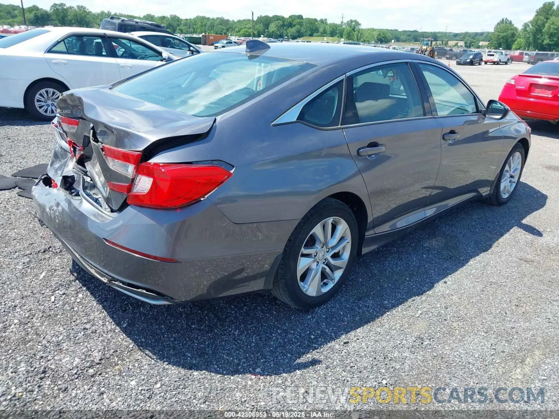 4 Photograph of a damaged car 1HGCV1F17KA161612 HONDA ACCORD 2019