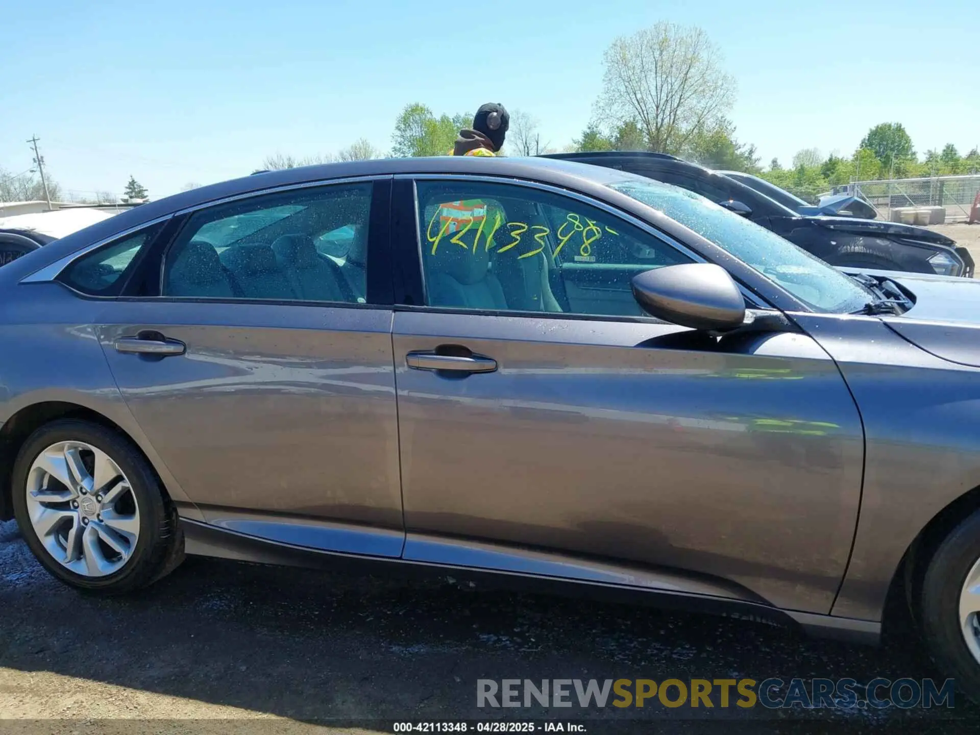 13 Фотография поврежденного автомобиля 1HGCV1F18KA069005 HONDA ACCORD 2019