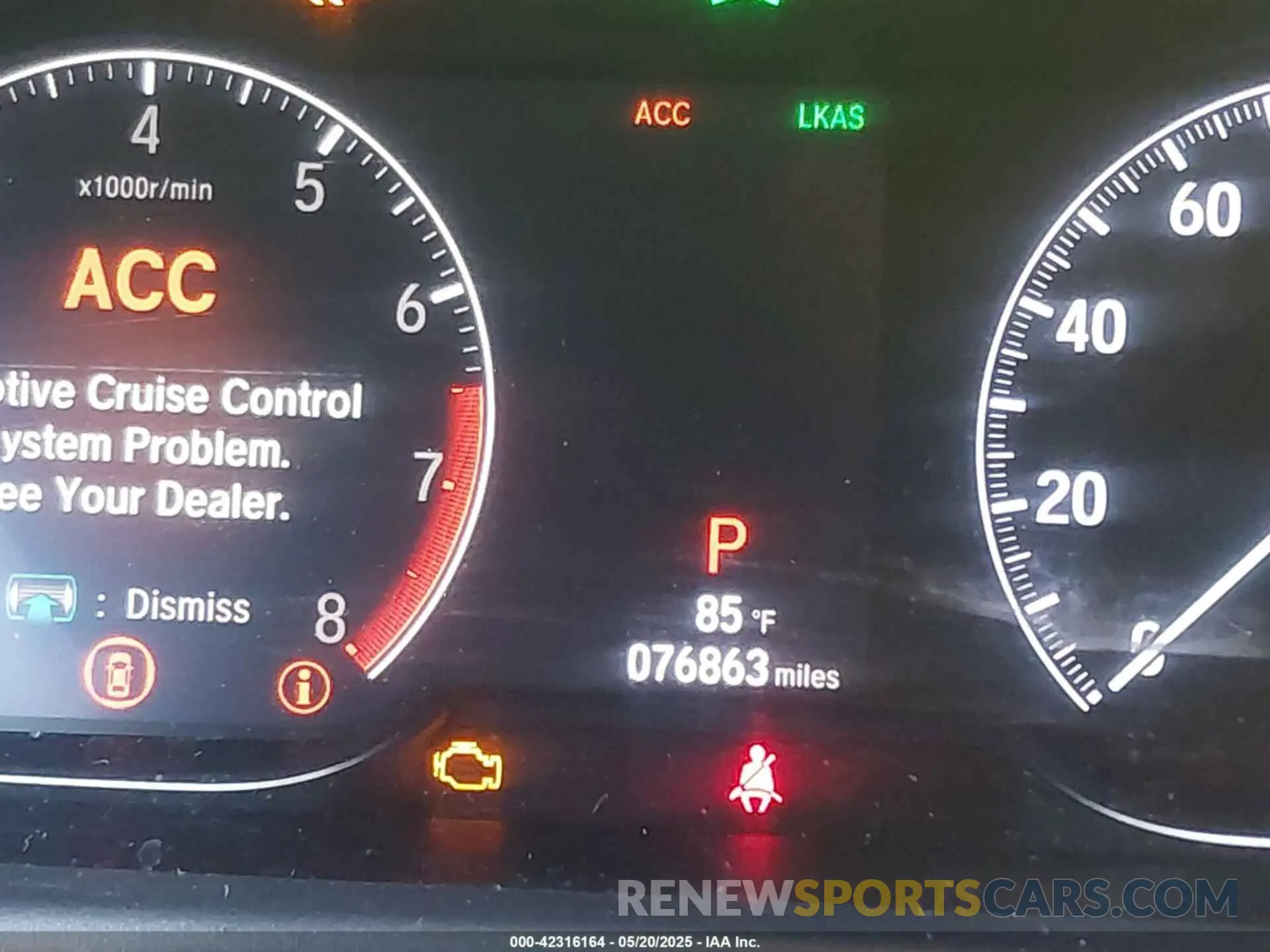 16 Photograph of a damaged car 1HGCV1F18KA076925 HONDA ACCORD 2019