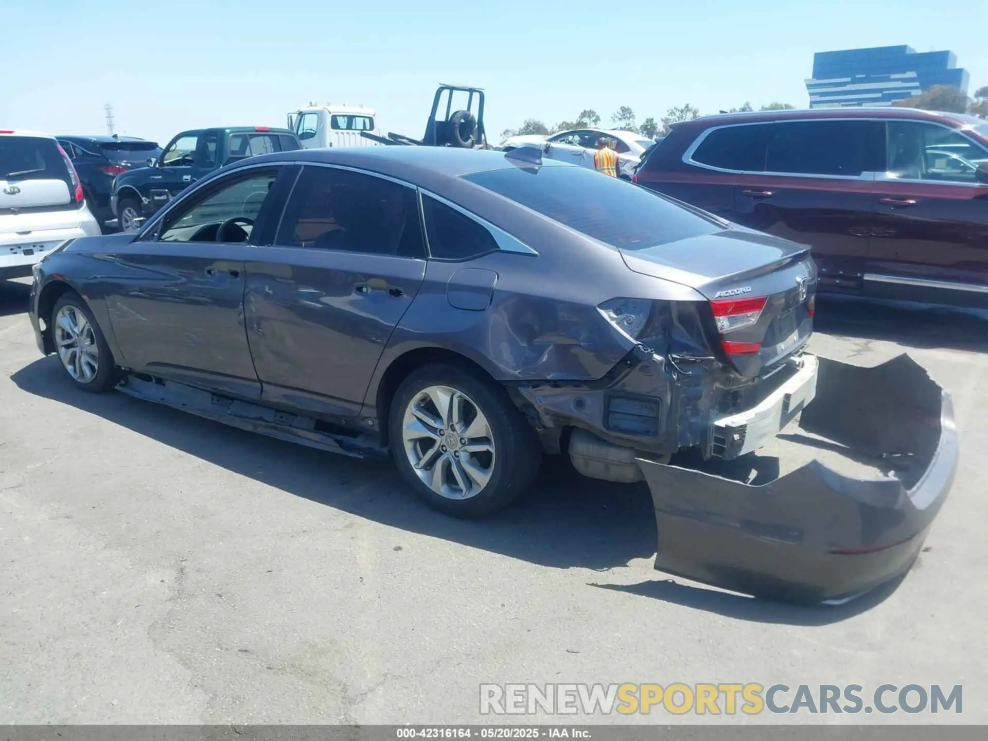 3 Photograph of a damaged car 1HGCV1F18KA076925 HONDA ACCORD 2019