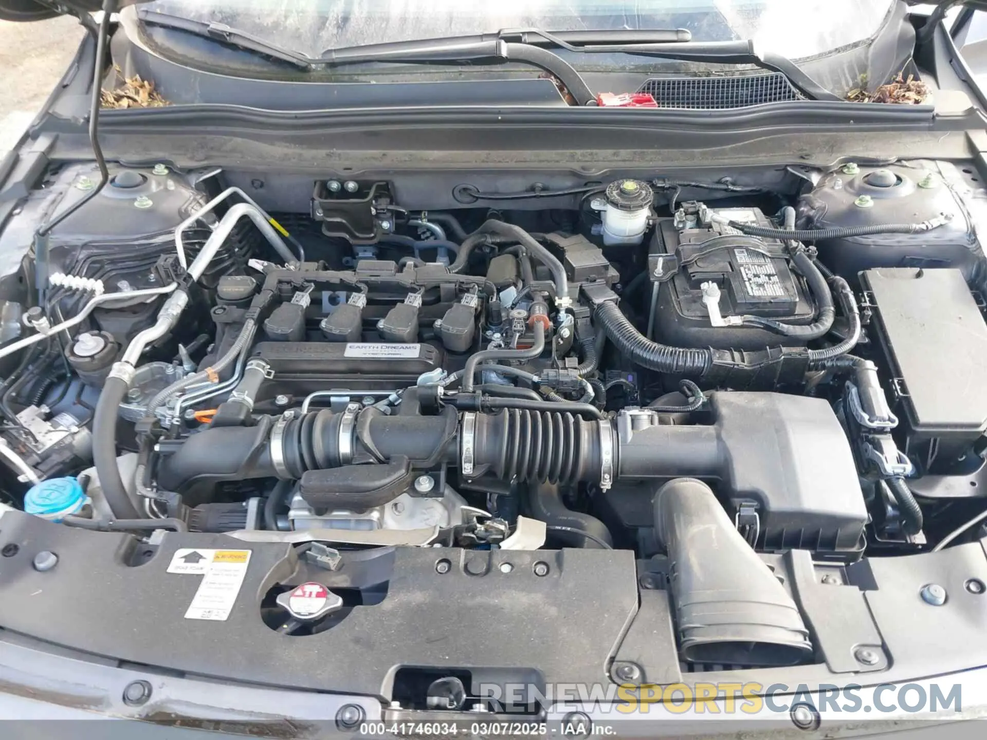 10 Photograph of a damaged car 1HGCV1F18KA108224 HONDA ACCORD 2019