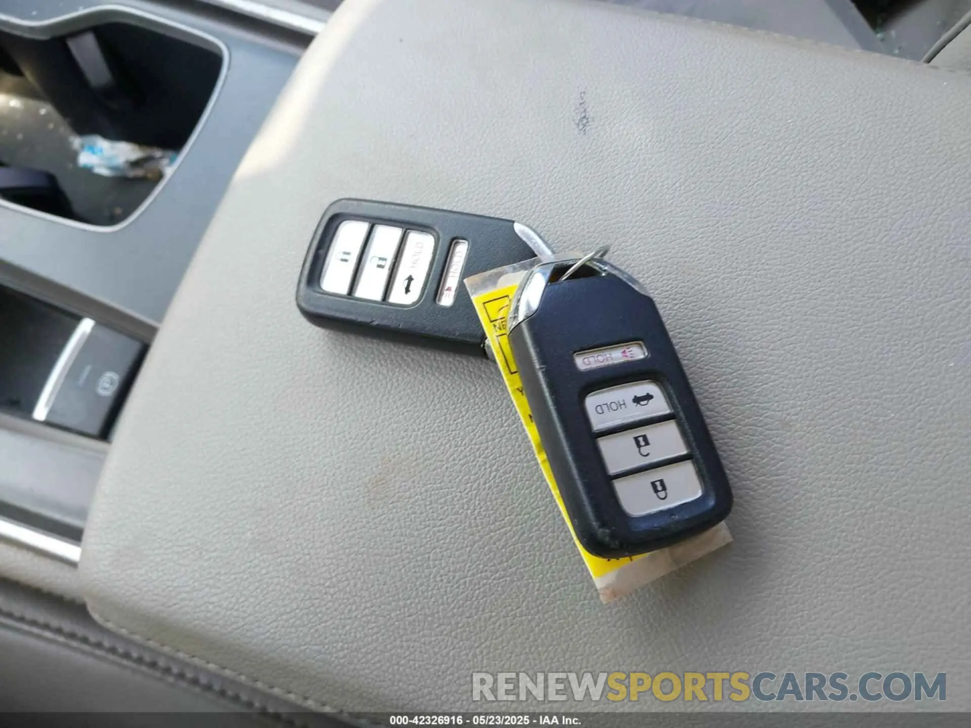11 Photograph of a damaged car 1HGCV1F19KA008262 HONDA ACCORD 2019