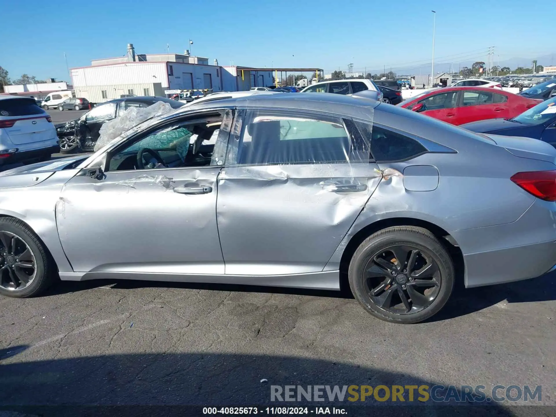 14 Photograph of a damaged car 1HGCV1F19KA040807 HONDA ACCORD 2019