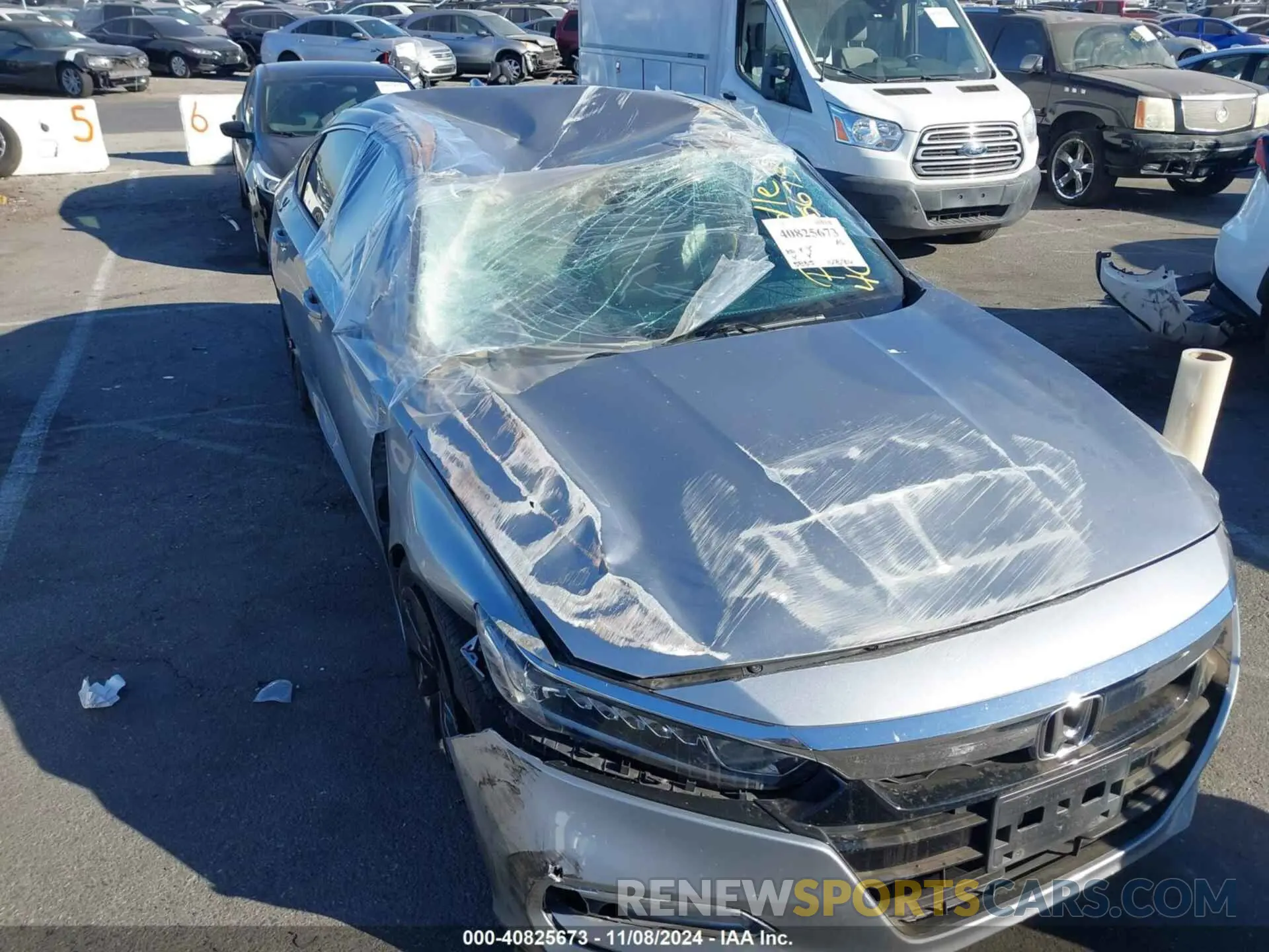 6 Photograph of a damaged car 1HGCV1F19KA040807 HONDA ACCORD 2019