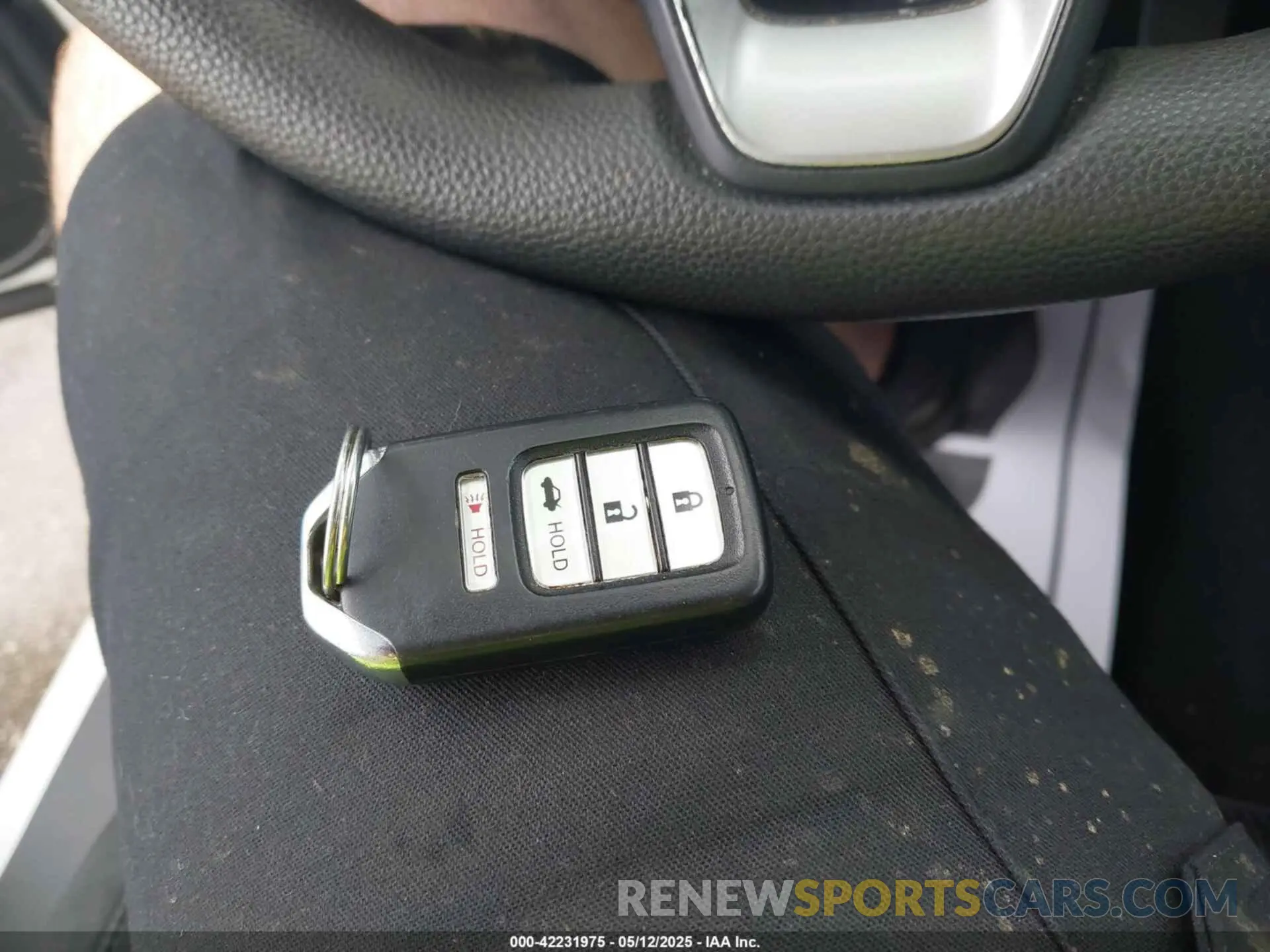 11 Photograph of a damaged car 1HGCV1F19KA081938 HONDA ACCORD 2019