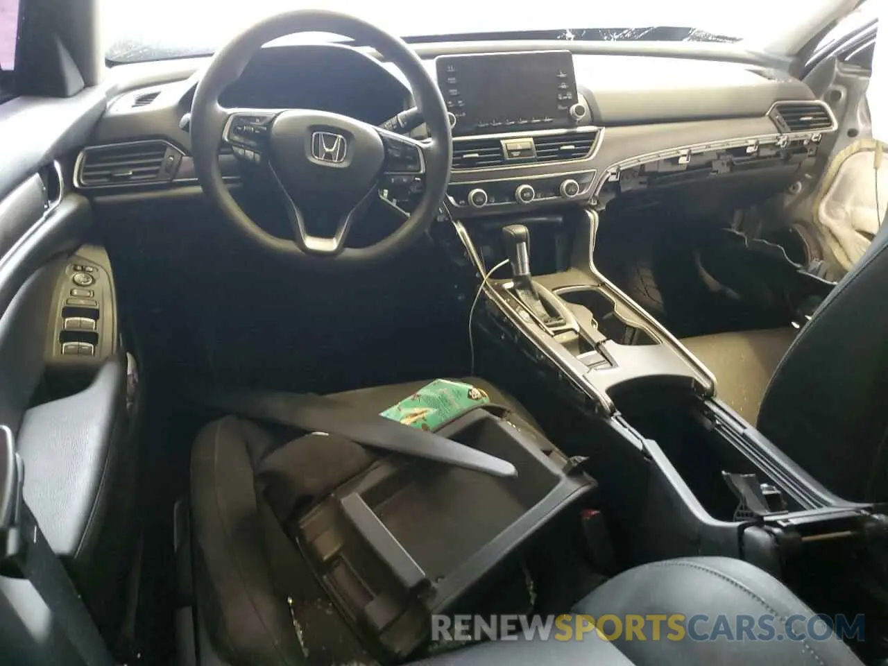 8 Фотография поврежденного автомобиля 1HGCV1F19KA130684 HONDA ACCORD 2019