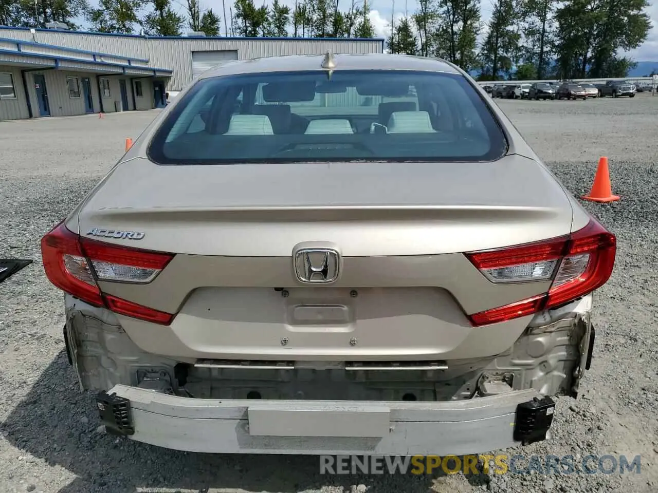 6 Photograph of a damaged car 1HGCV1F19KA136744 HONDA ACCORD 2019