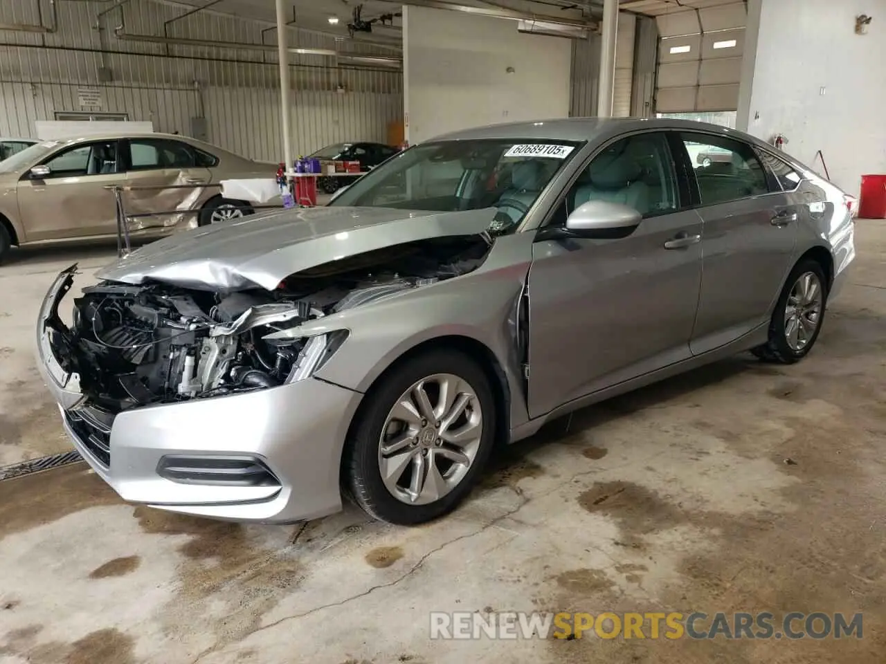 1 Фотография поврежденного автомобиля 1HGCV1F1XKA035115 HONDA ACCORD 2019