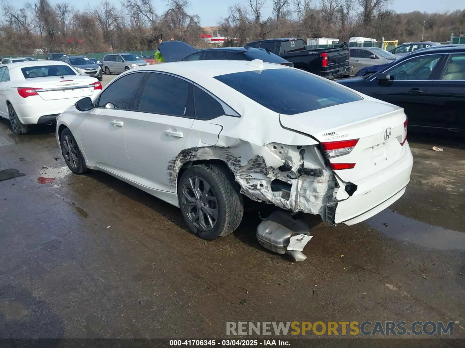 3 Photograph of a damaged car 1HGCV1F1XKA058832 HONDA ACCORD 2019