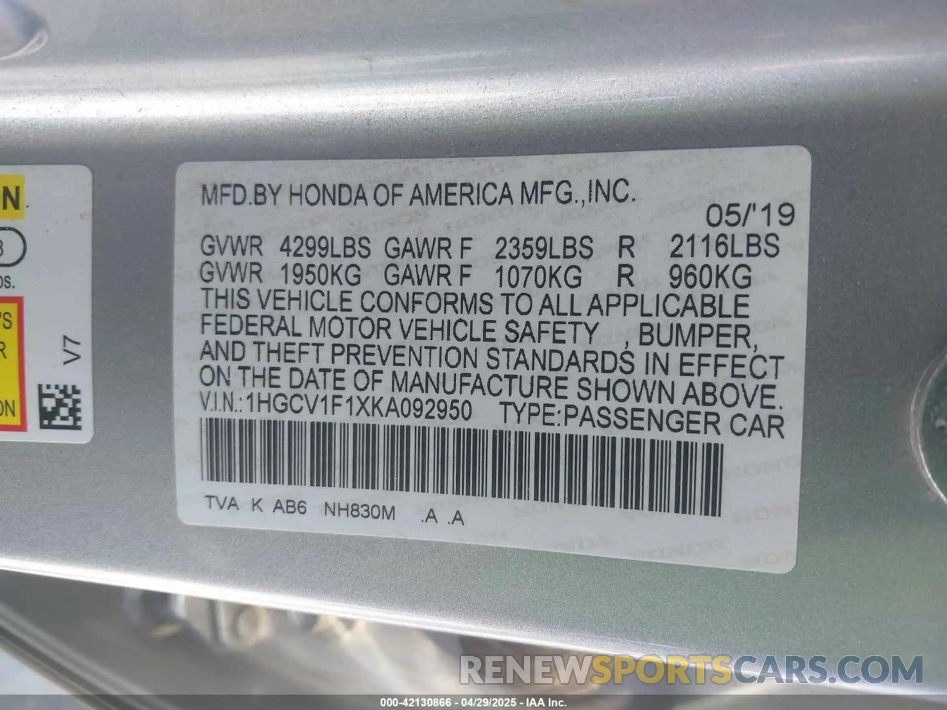 9 Photograph of a damaged car 1HGCV1F1XKA092950 HONDA ACCORD 2019