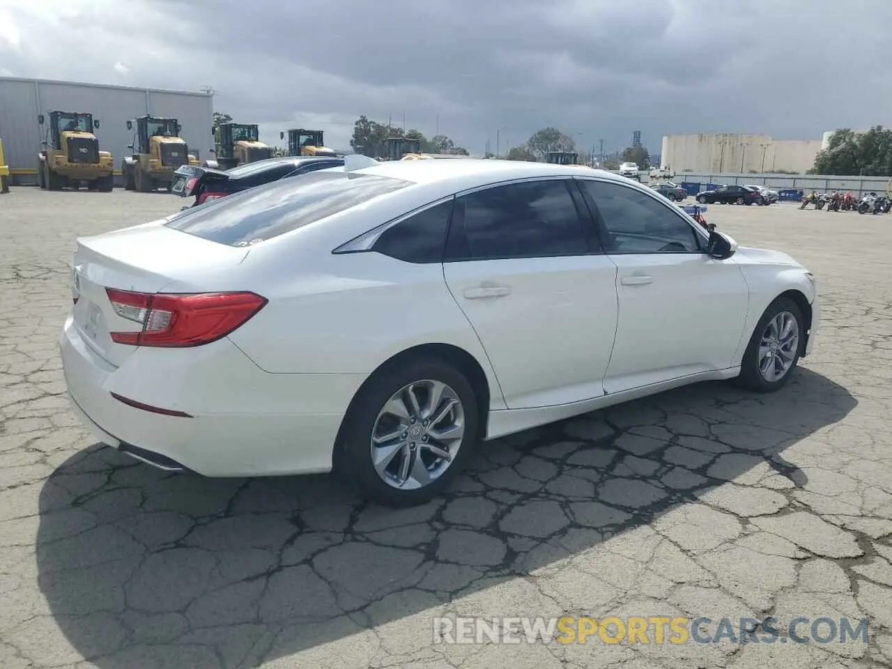 3 Фотография поврежденного автомобиля 1HGCV1F1XKA108581 HONDA ACCORD 2019