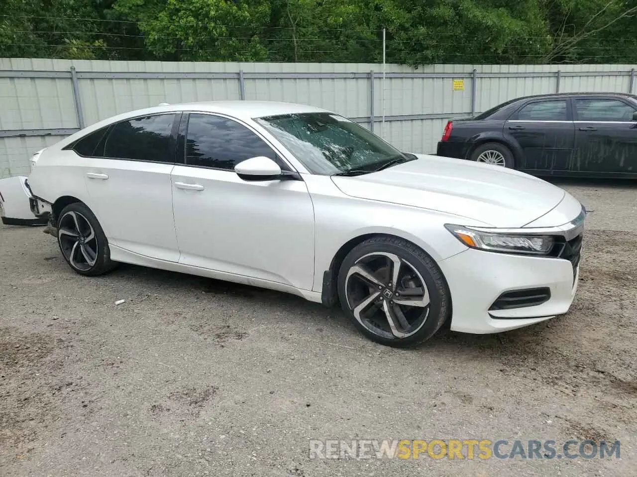 4 Photograph of a damaged car 1HGCV1F1XKA173981 HONDA ACCORD 2019