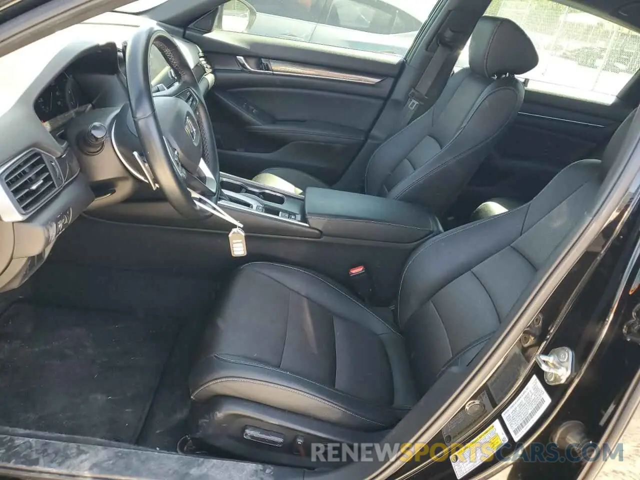 7 Photograph of a damaged car 1HGCV1F30KA006367 HONDA ACCORD 2019