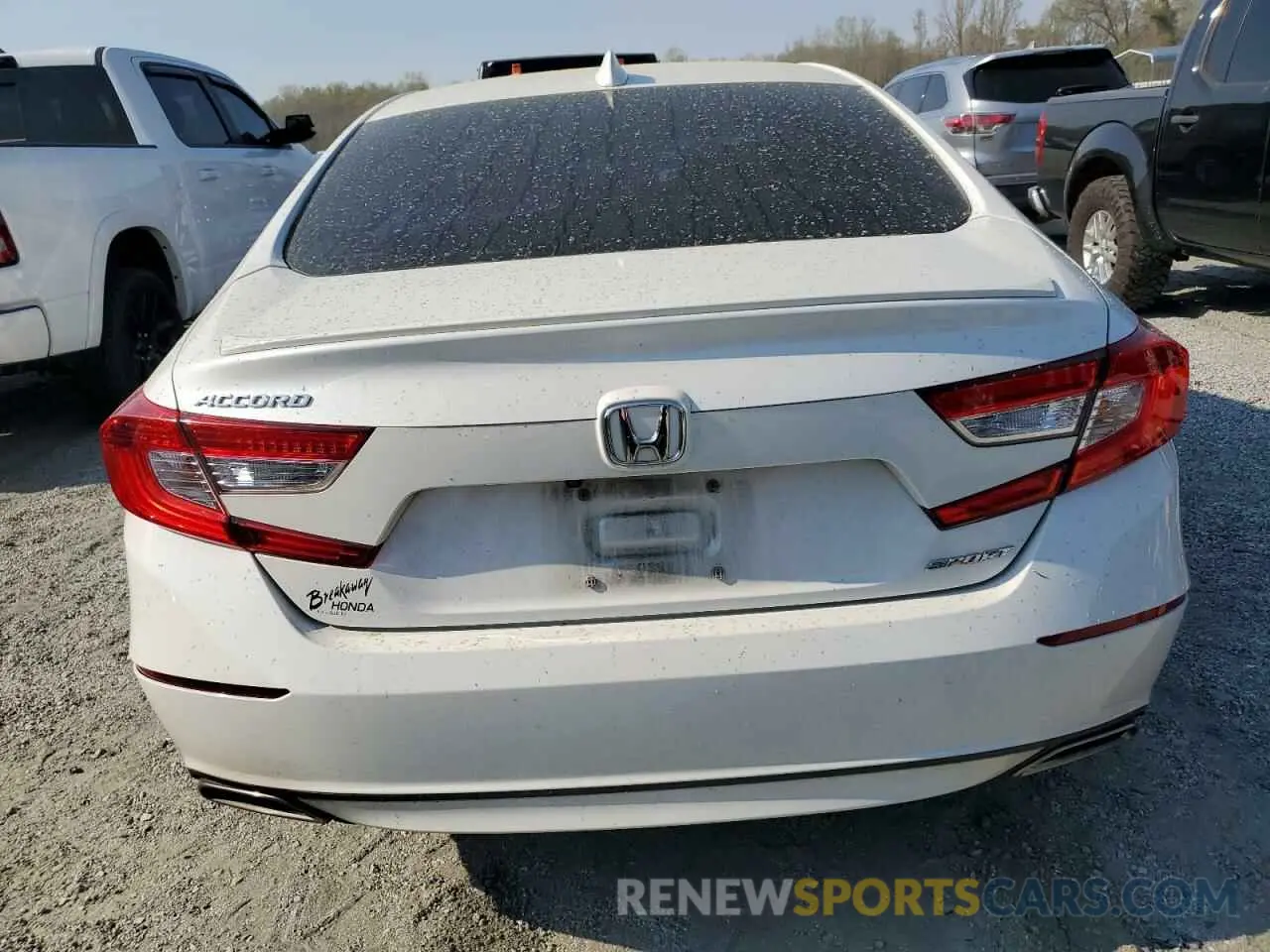 6 Фотография поврежденного автомобиля 1HGCV1F30KA086382 HONDA ACCORD 2019