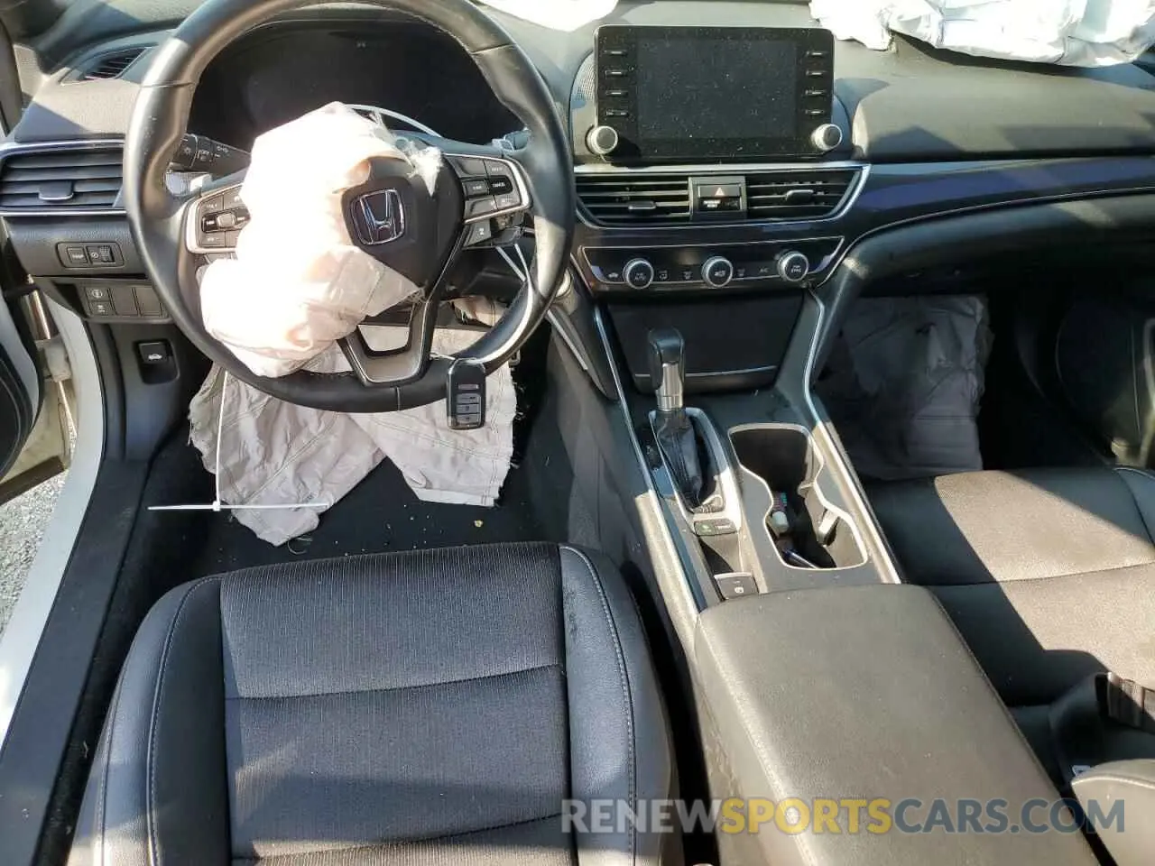 8 Фотография поврежденного автомобиля 1HGCV1F30KA086382 HONDA ACCORD 2019