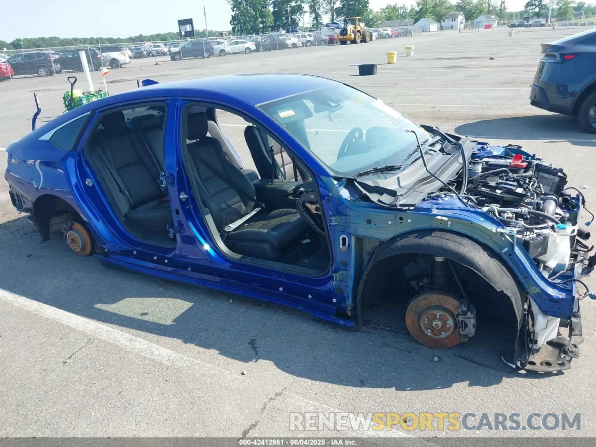 17 Photograph of a damaged car 1HGCV1F30KA099732 HONDA ACCORD 2019