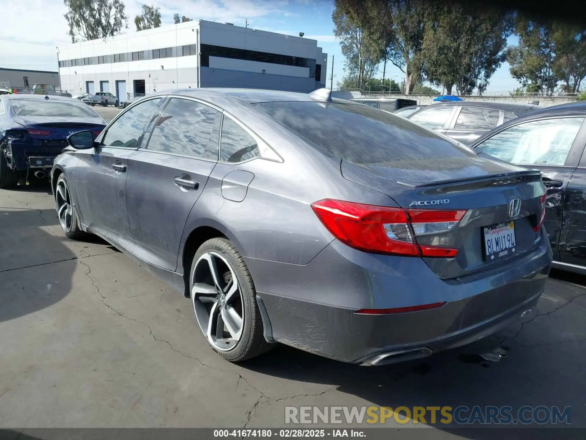 3 Photograph of a damaged car 1HGCV1F30KA123205 HONDA ACCORD 2019
