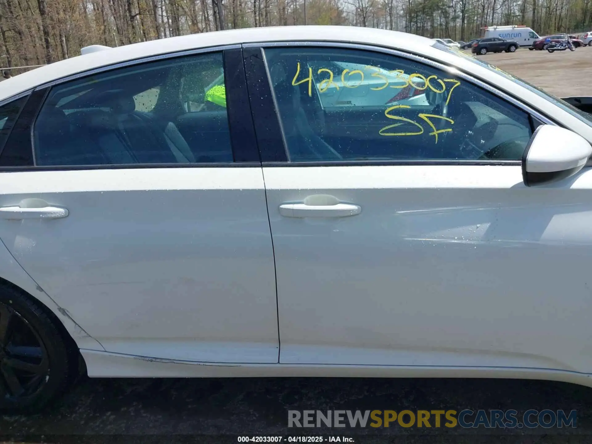 13 Фотография поврежденного автомобиля 1HGCV1F30KA128999 HONDA ACCORD 2019