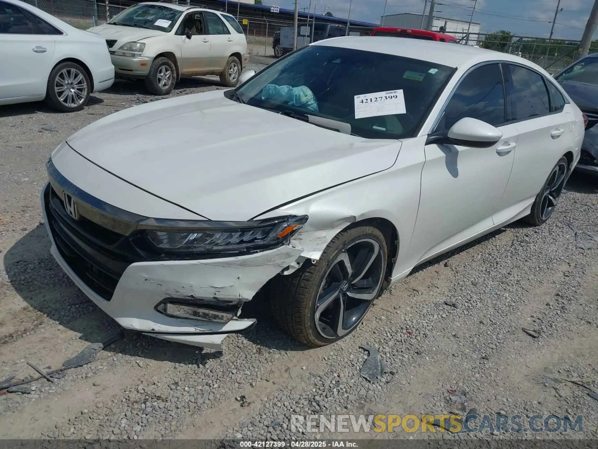 2 Фотография поврежденного автомобиля 1HGCV1F30KA139355 HONDA ACCORD 2019