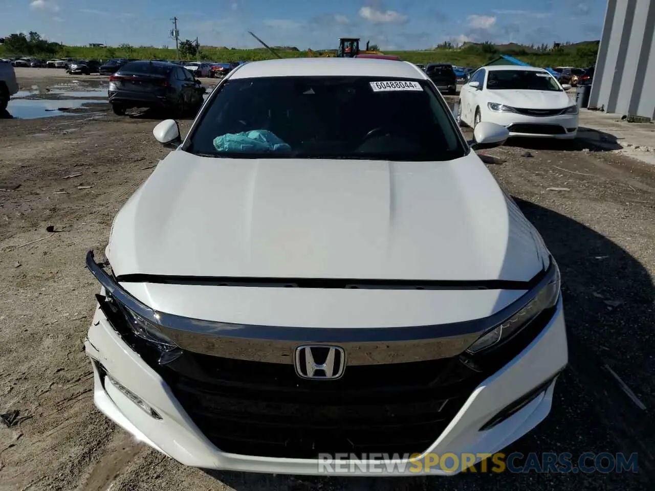5 Фотография поврежденного автомобиля 1HGCV1F30KA162053 HONDA ACCORD 2019