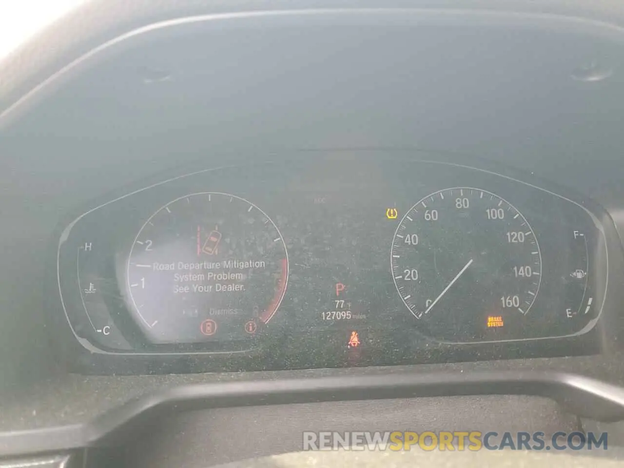 9 Photograph of a damaged car 1HGCV1F30KA173425 HONDA ACCORD 2019