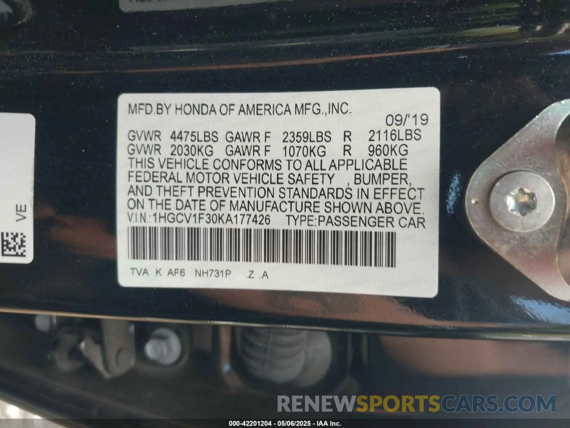 9 Photograph of a damaged car 1HGCV1F30KA177426 HONDA ACCORD 2019