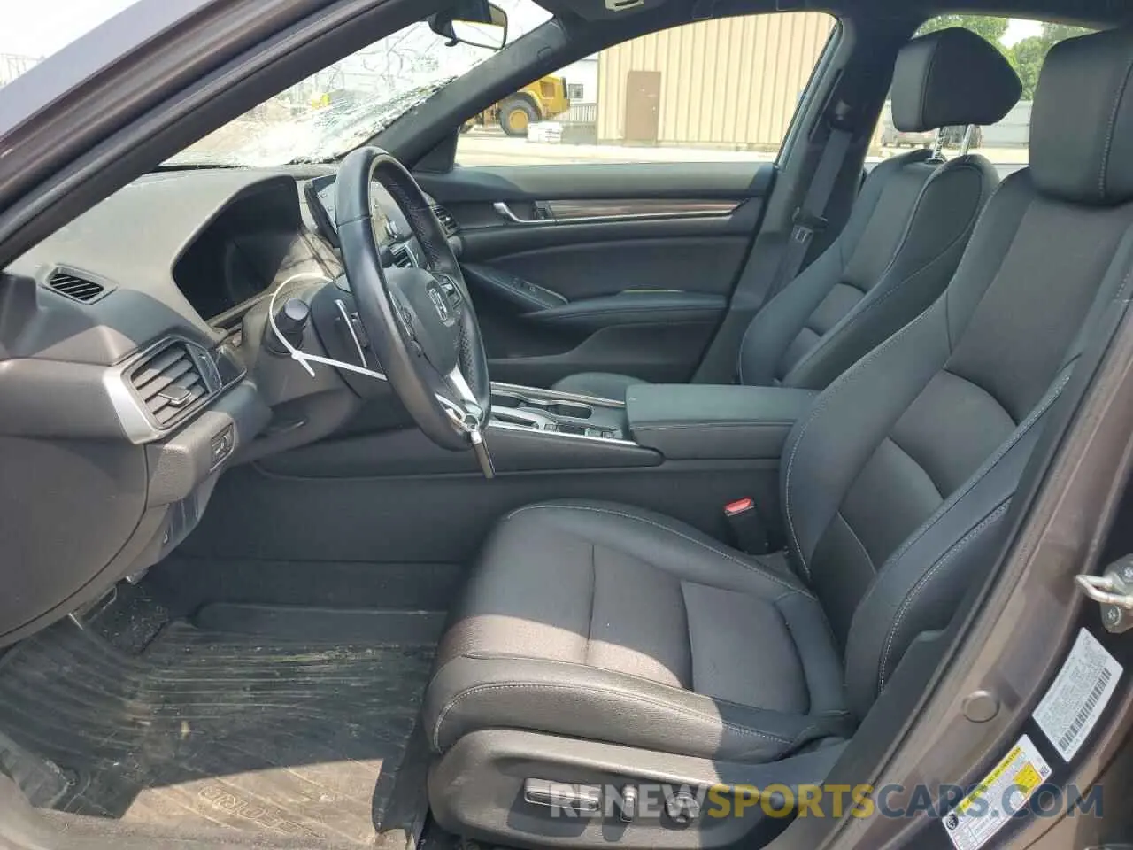 7 Photograph of a damaged car 1HGCV1F31KA013537 HONDA ACCORD 2019