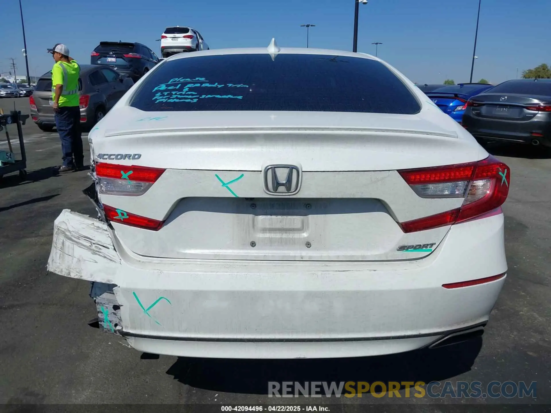 16 Photograph of a damaged car 1HGCV1F31KA015305 HONDA ACCORD 2019
