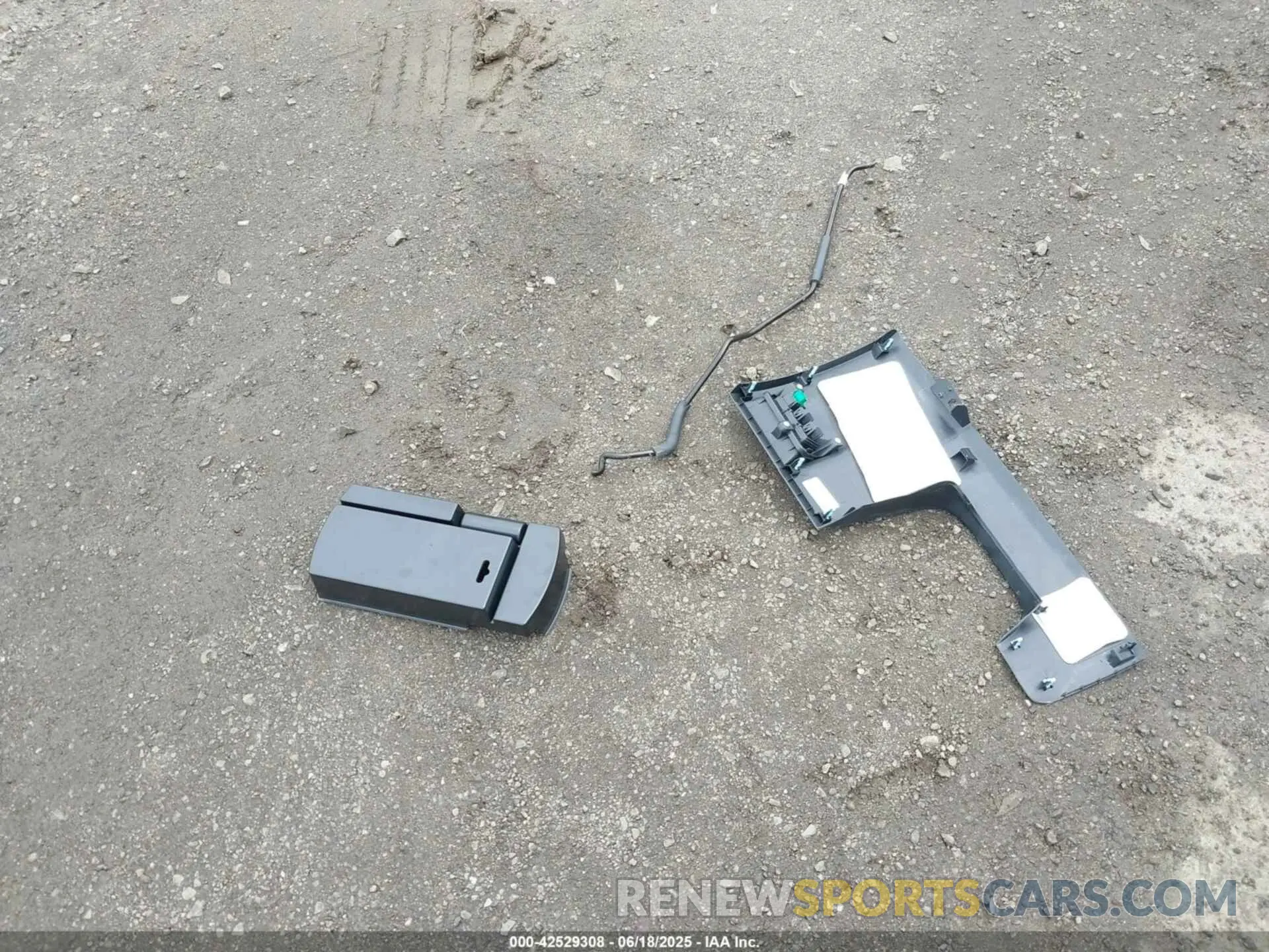 12 Фотография поврежденного автомобиля 1HGCV1F31KA026918 HONDA ACCORD 2019