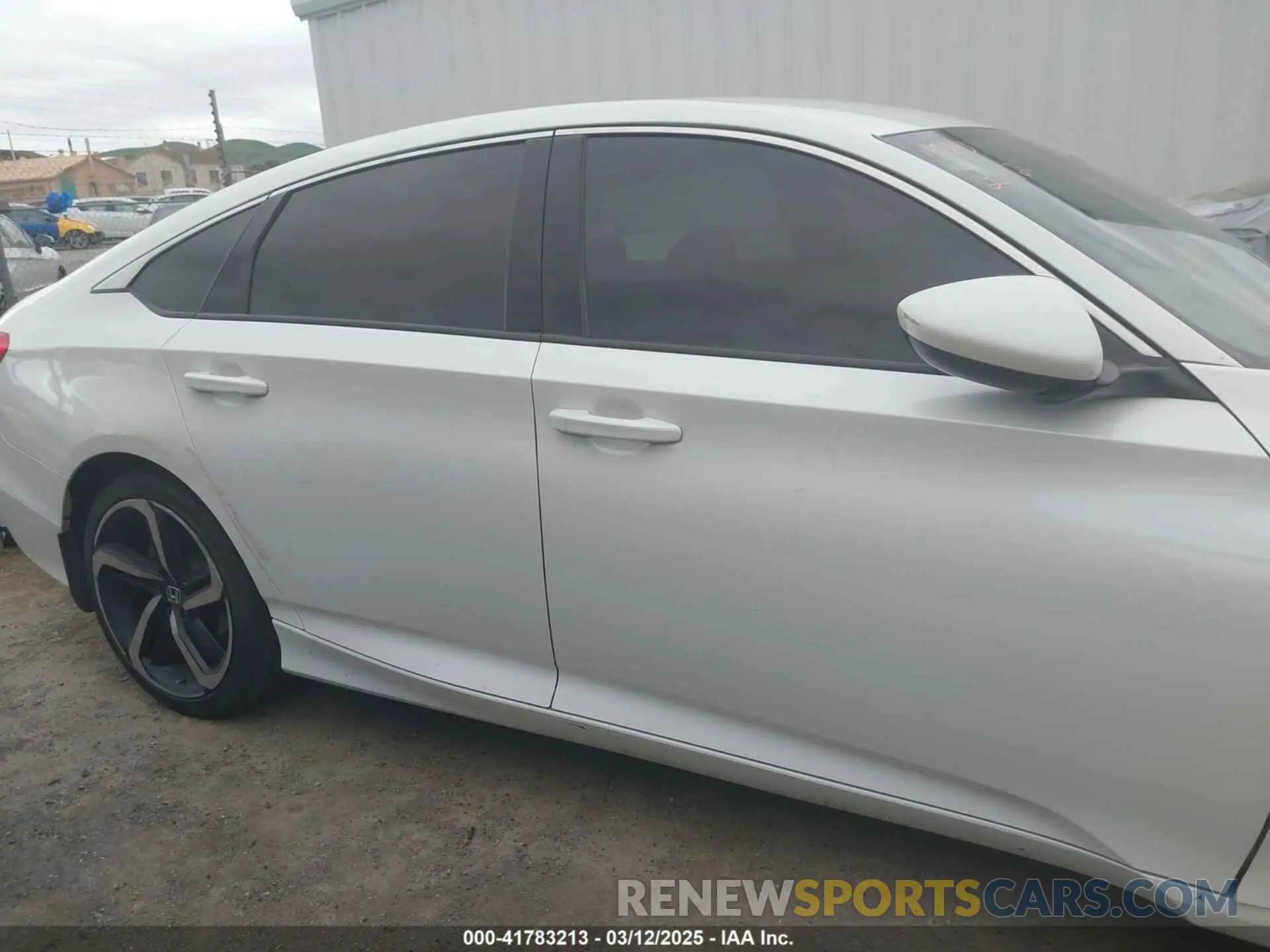 12 Photograph of a damaged car 1HGCV1F31KA032511 HONDA ACCORD 2019