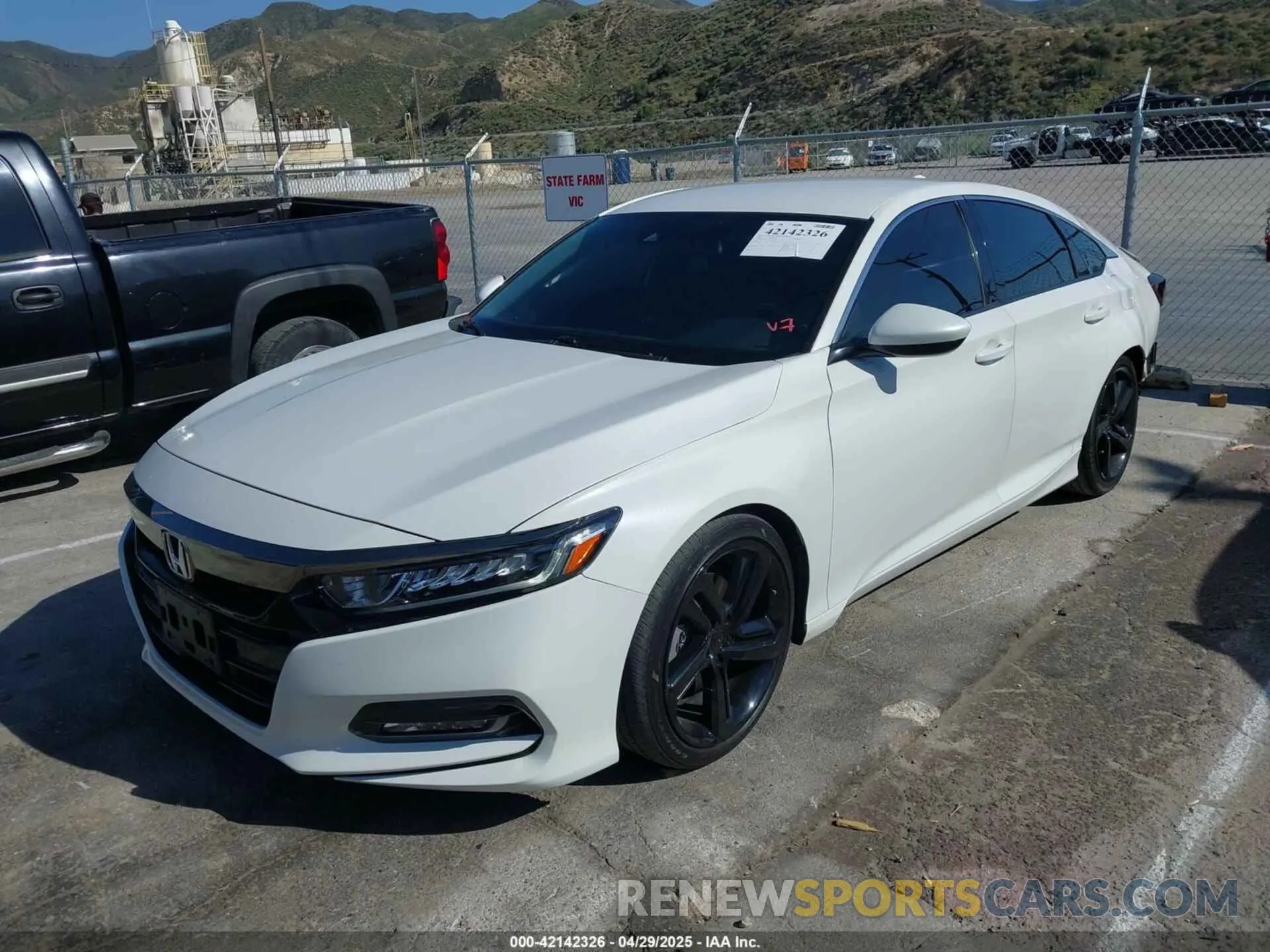 2 Photograph of a damaged car 1HGCV1F31KA055285 HONDA ACCORD 2019