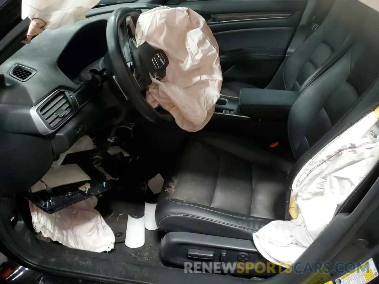 7 Photograph of a damaged car 1HGCV1F31KA126212 HONDA ACCORD 2019