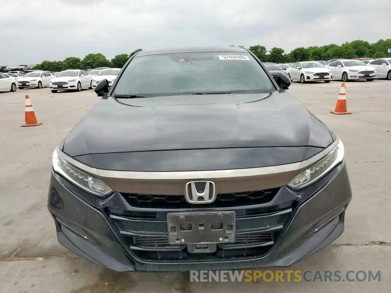 5 Photograph of a damaged car 1HGCV1F31KA131216 HONDA ACCORD 2019