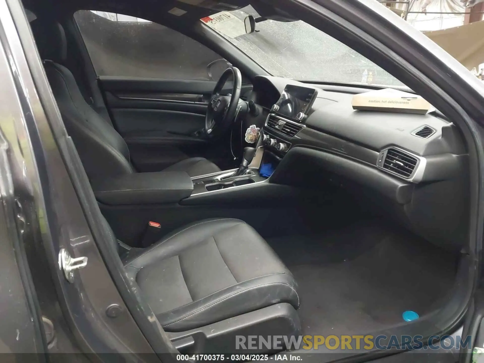 5 Фотография поврежденного автомобиля 1HGCV1F32KA010405 HONDA ACCORD 2019