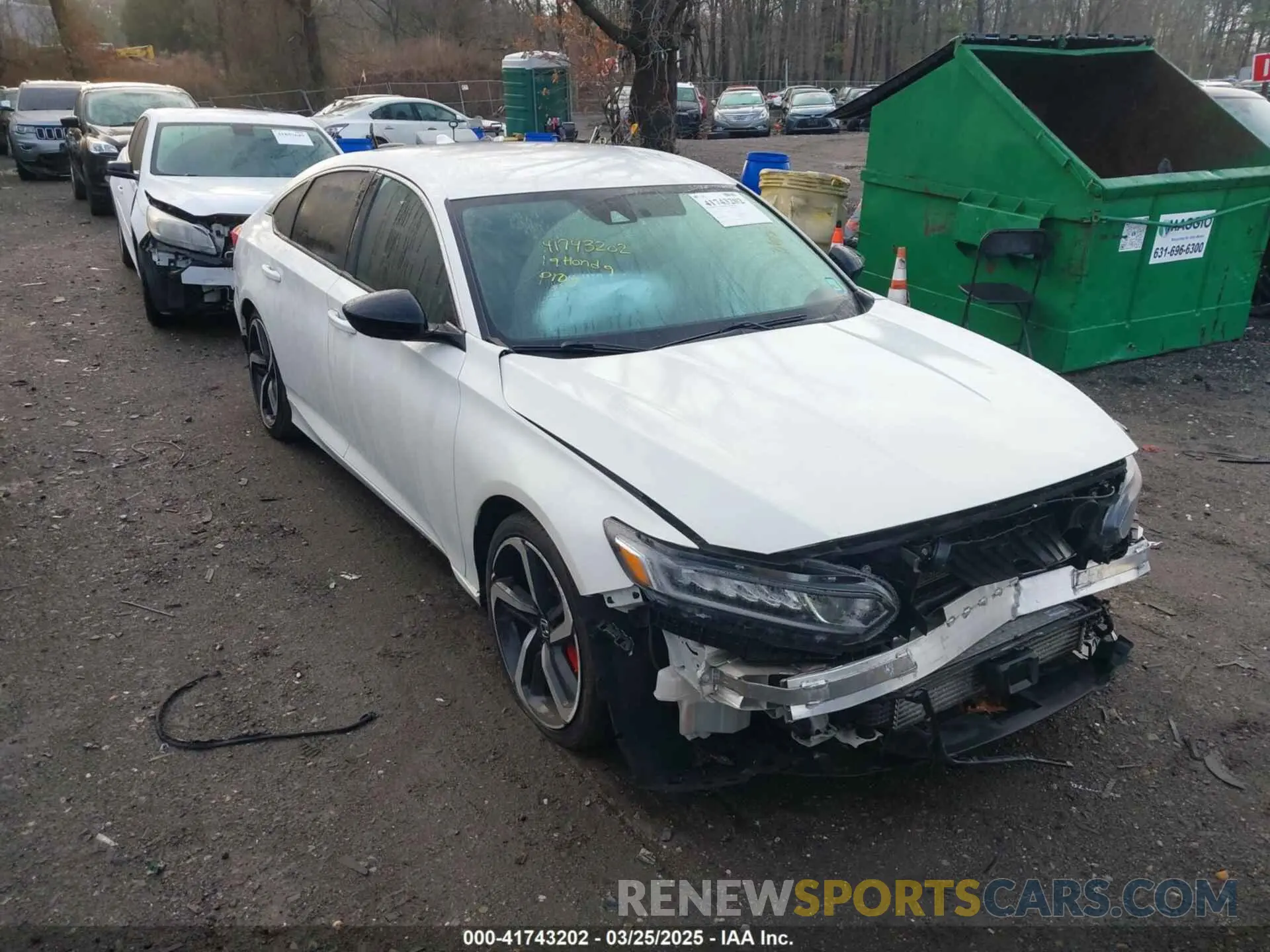 1 Фотография поврежденного автомобиля 1HGCV1F32KA016804 HONDA ACCORD 2019