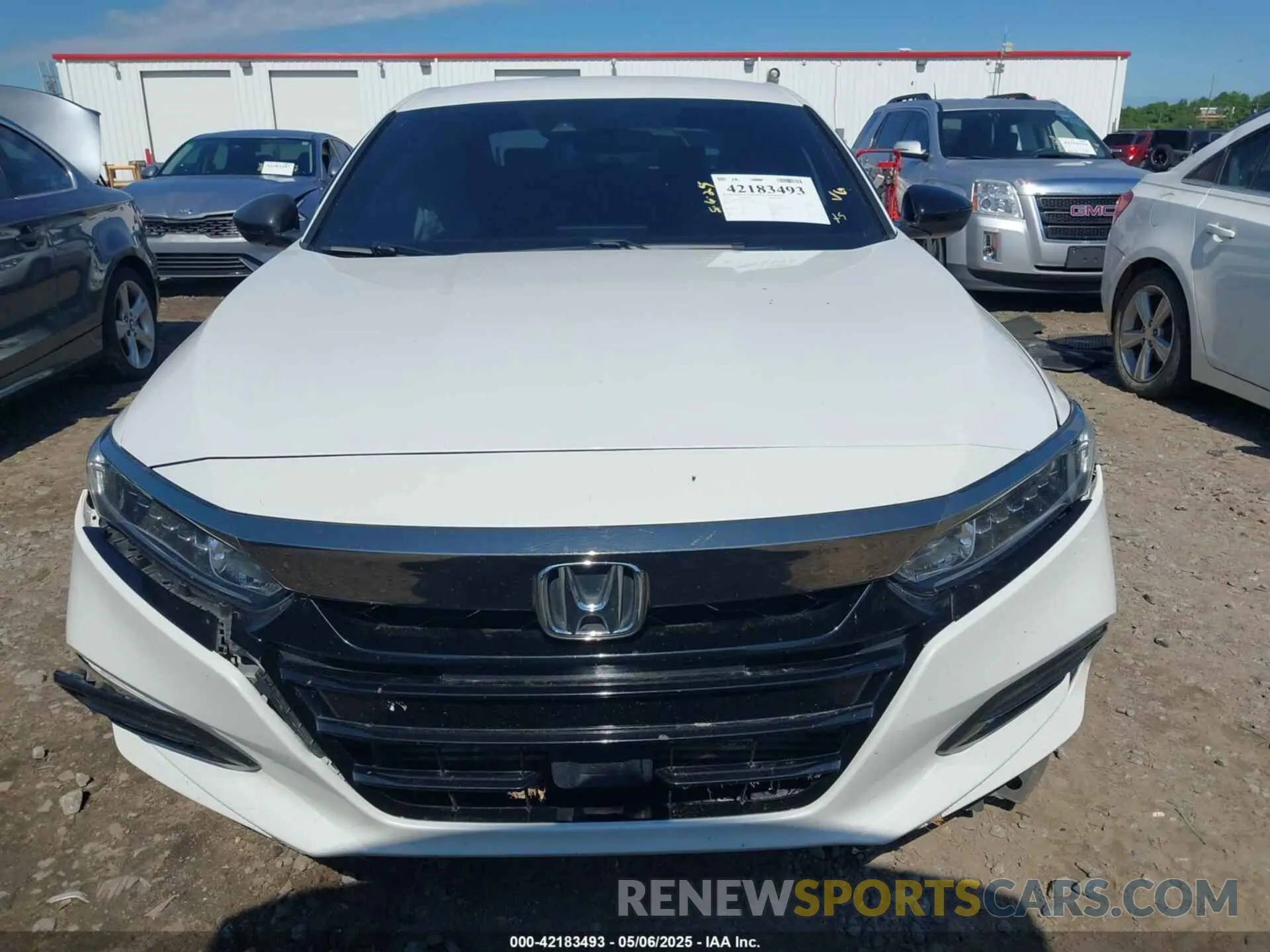 12 Photograph of a damaged car 1HGCV1F32KA031268 HONDA ACCORD 2019