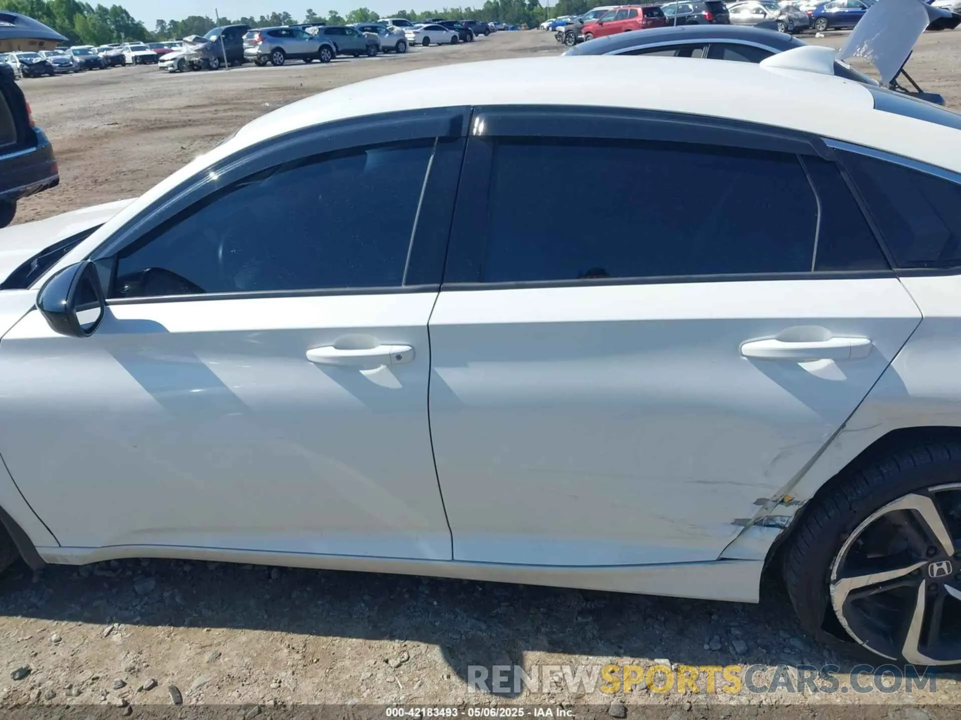 14 Photograph of a damaged car 1HGCV1F32KA031268 HONDA ACCORD 2019