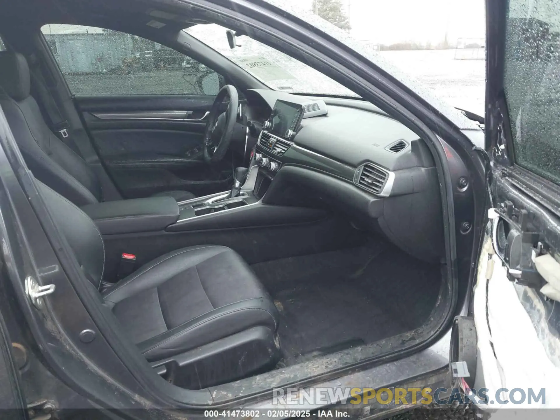5 Фотография поврежденного автомобиля 1HGCV1F32KA069969 HONDA ACCORD 2019