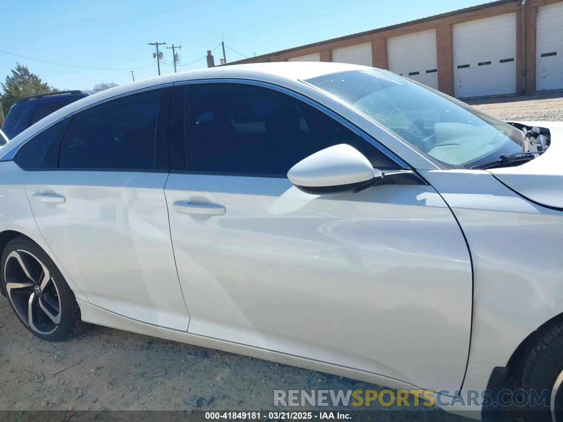 13 Photograph of a damaged car 1HGCV1F32KA176049 HONDA ACCORD 2019
