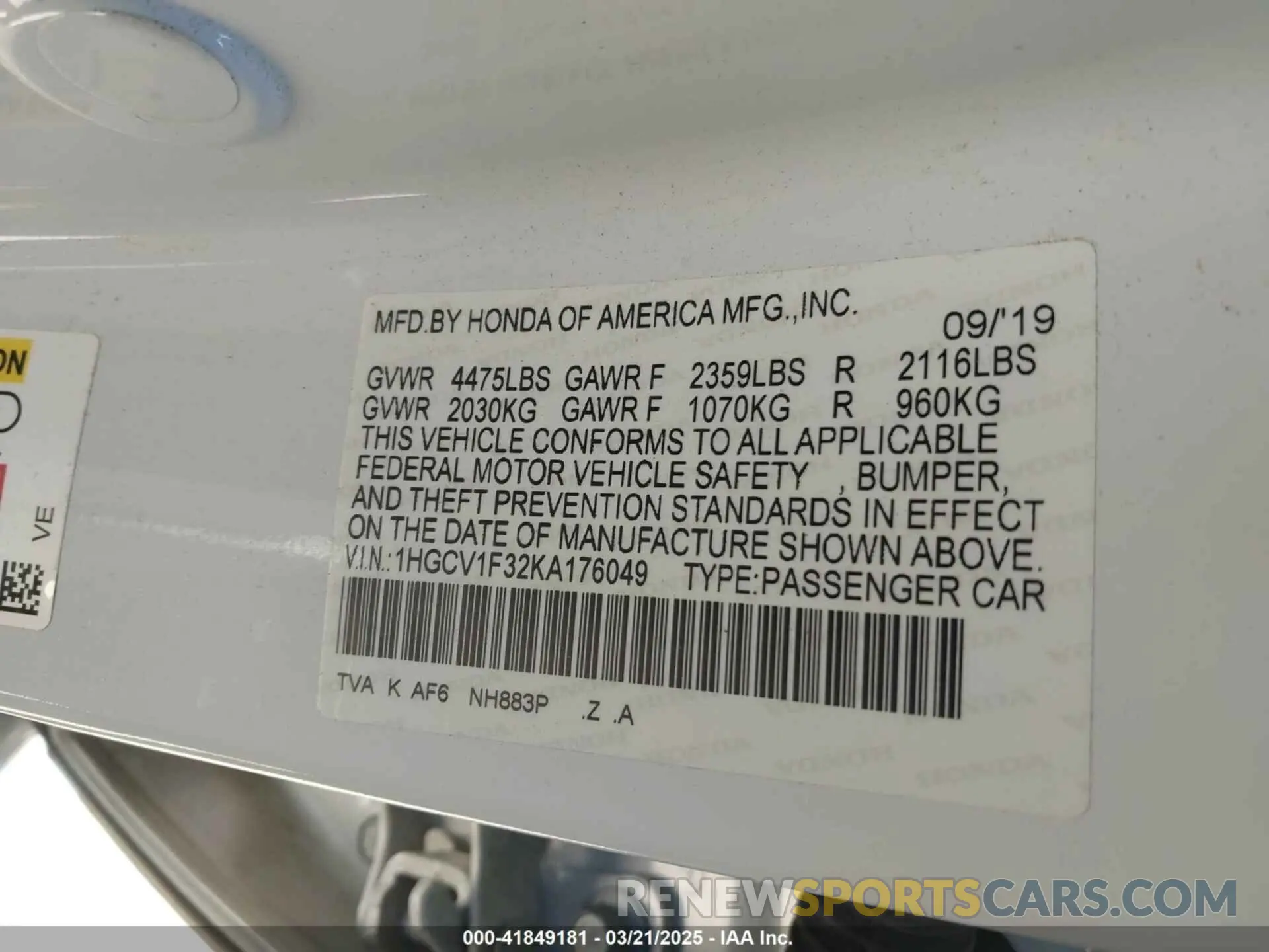 9 Photograph of a damaged car 1HGCV1F32KA176049 HONDA ACCORD 2019