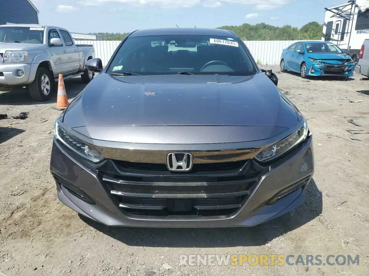 5 Фотография поврежденного автомобиля 1HGCV1F33KA001230 HONDA ACCORD 2019