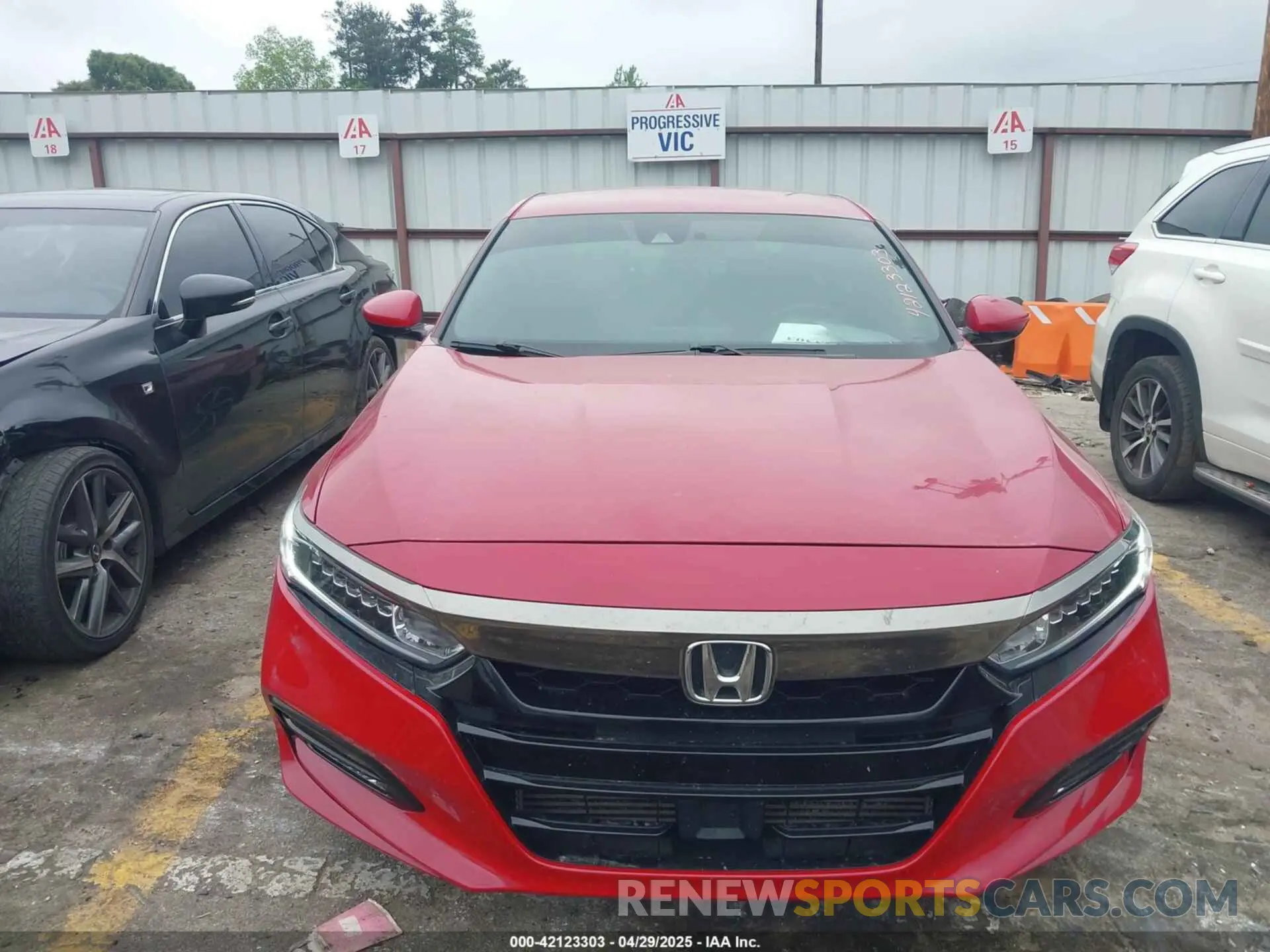12 Photograph of a damaged car 1HGCV1F33KA073867 HONDA ACCORD 2019