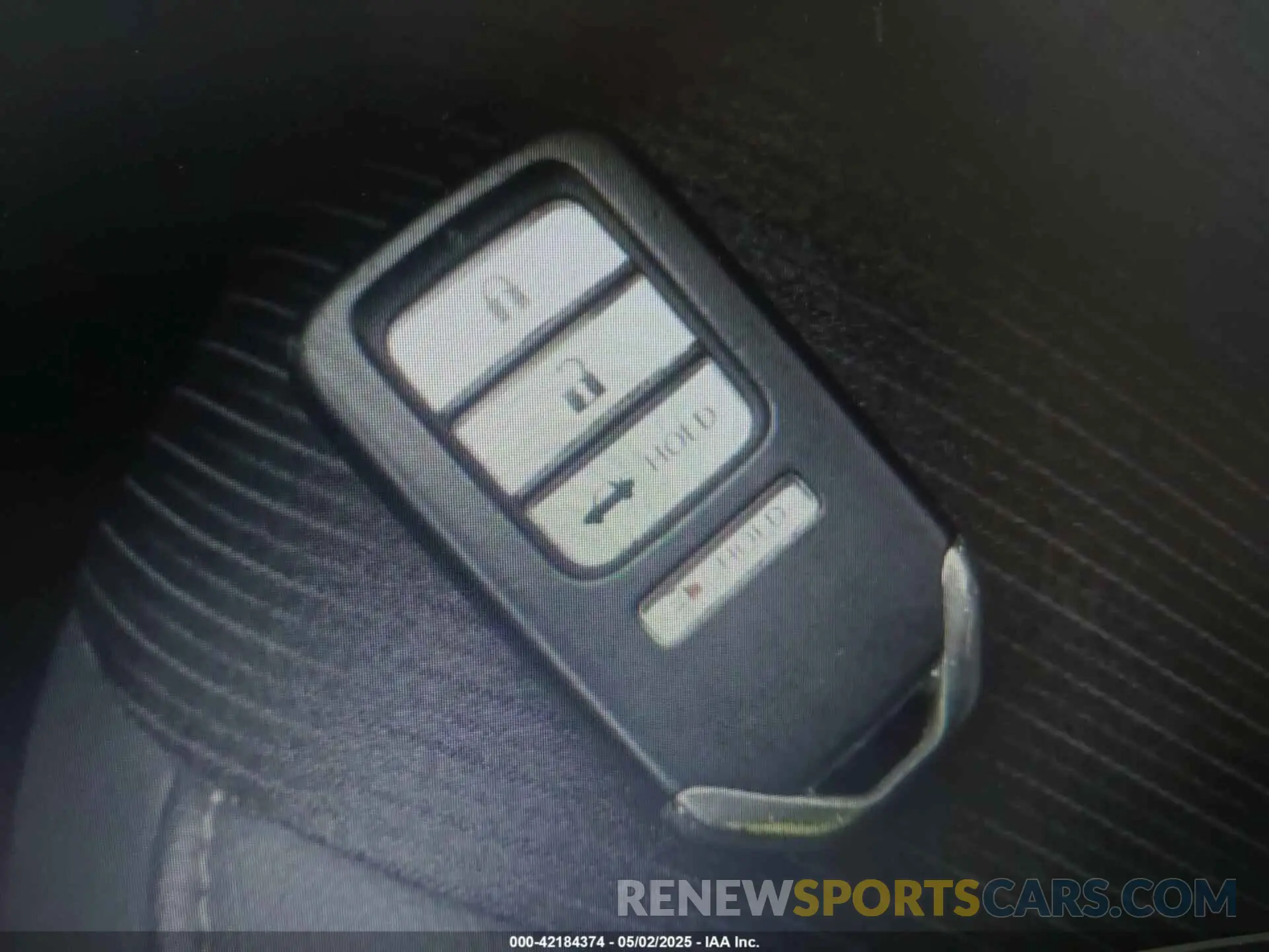 11 Photograph of a damaged car 1HGCV1F33KA096761 HONDA ACCORD 2019