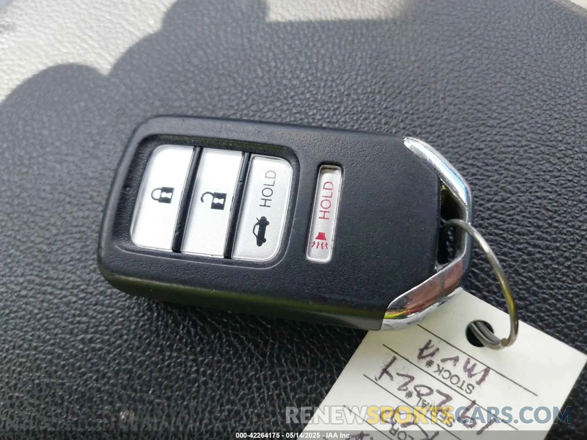 11 Photograph of a damaged car 1HGCV1F33KA102381 HONDA ACCORD 2019