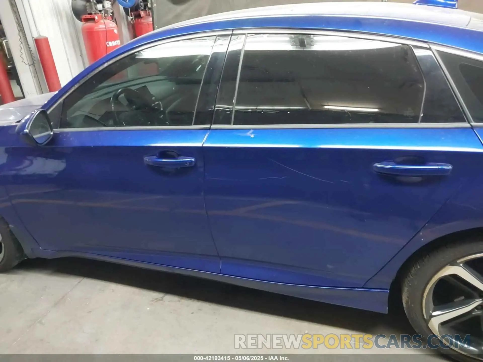 13 Фотография поврежденного автомобиля 1HGCV1F33KA127300 HONDA ACCORD 2019
