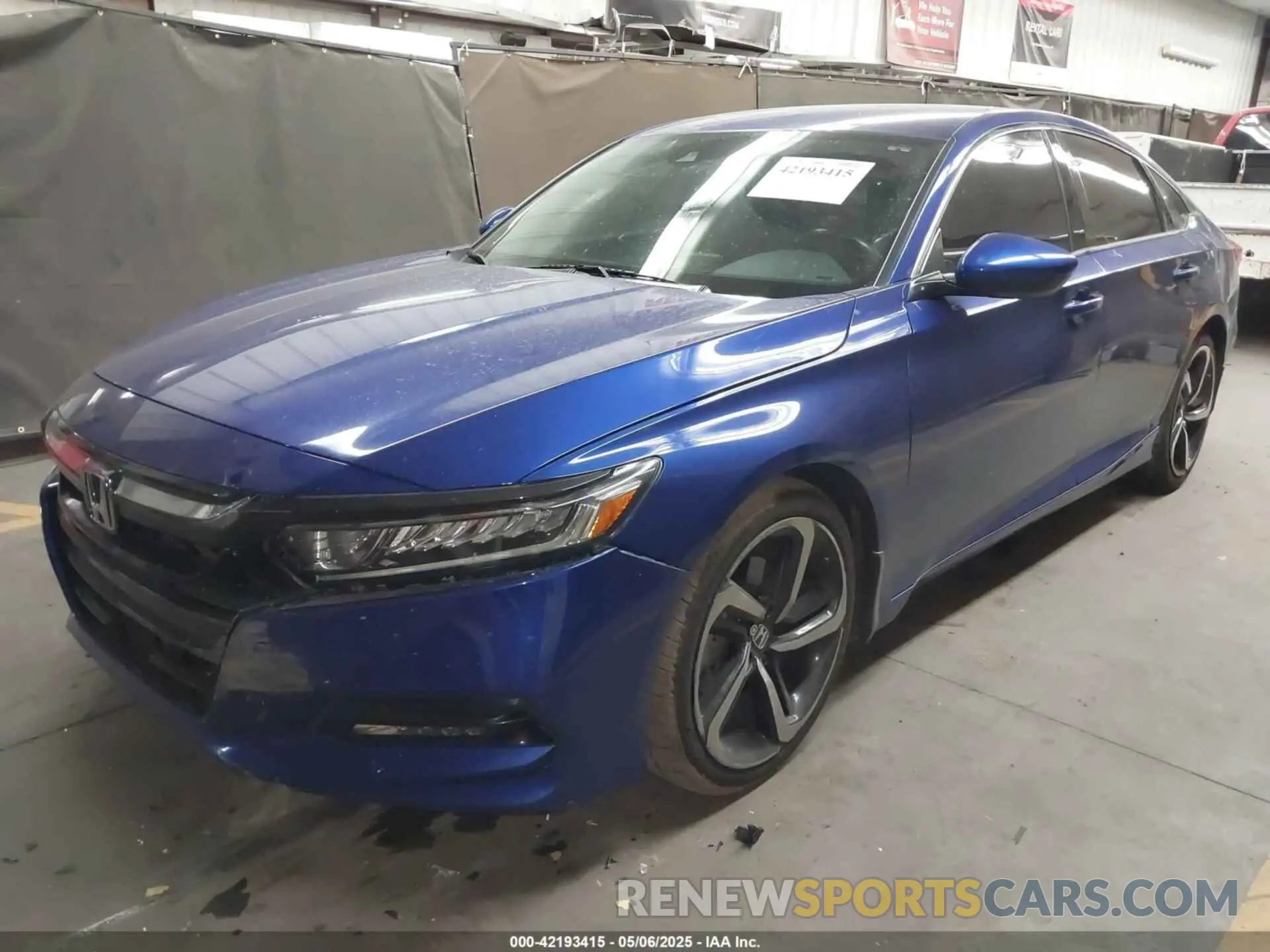 2 Фотография поврежденного автомобиля 1HGCV1F33KA127300 HONDA ACCORD 2019